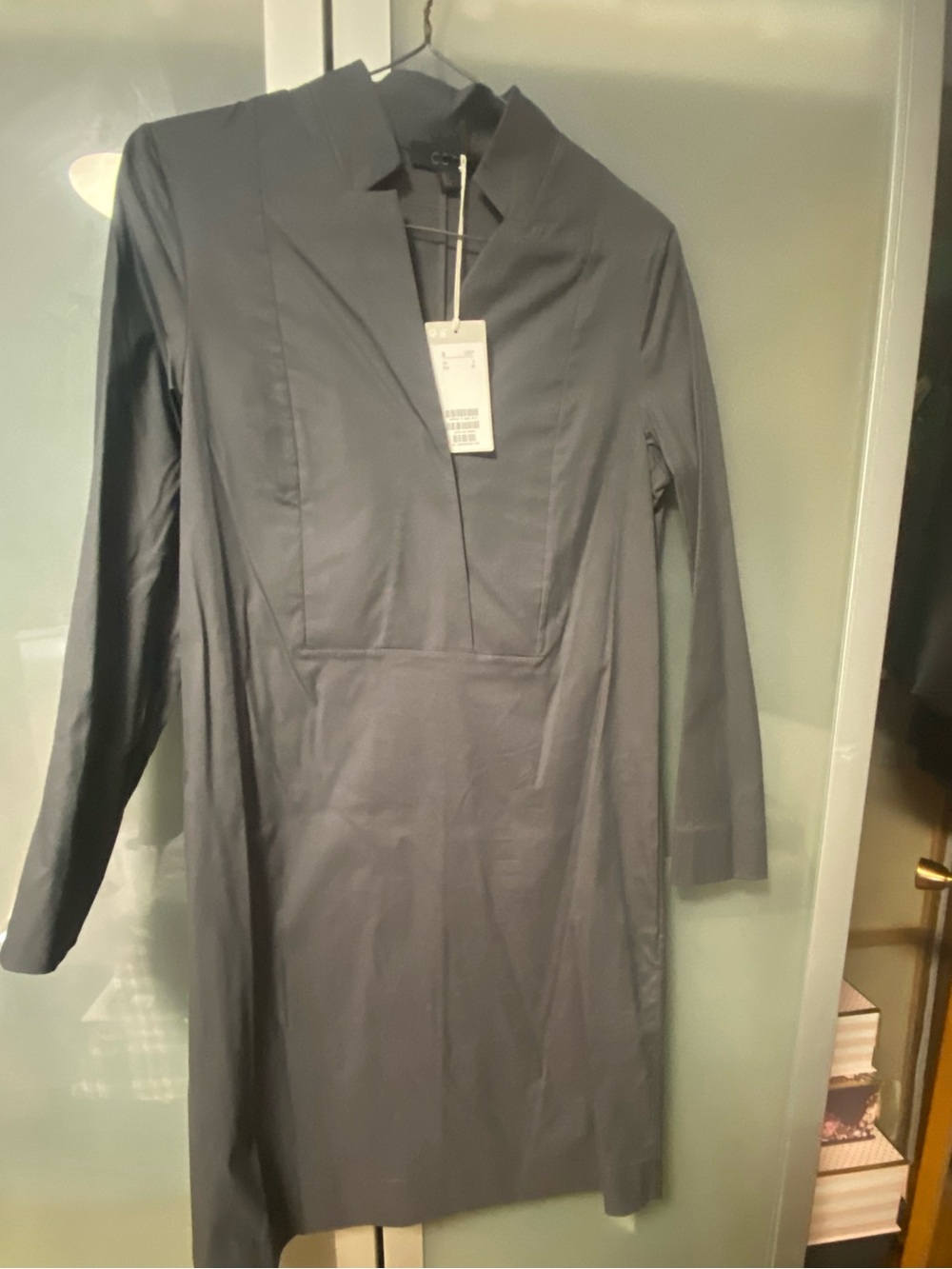 COS Long Sleeve V-Neck Shift Dress in Charcoal Gray